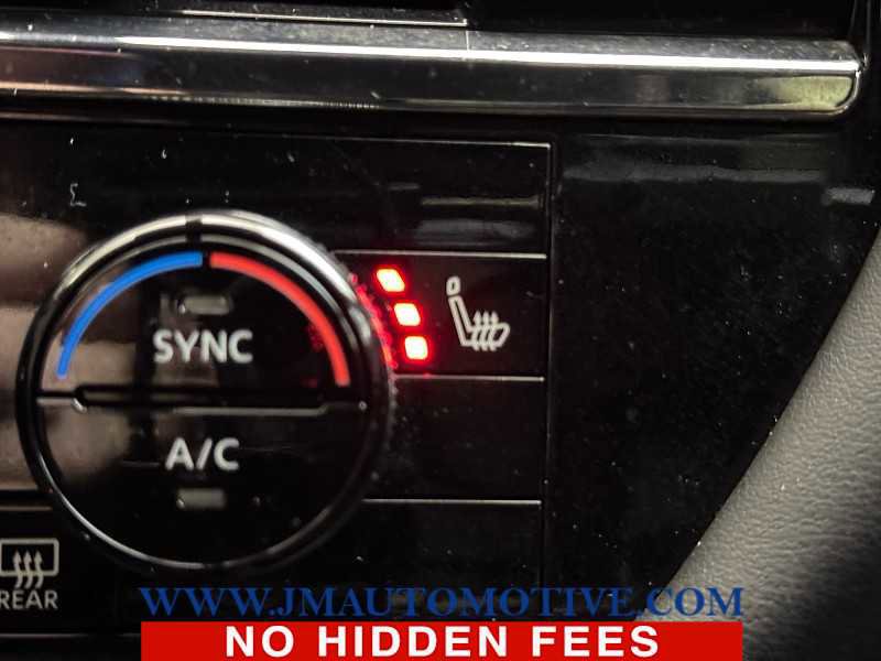 Used 2023 Nissan Pathfinder Rock Creek AWD/4WD image 38