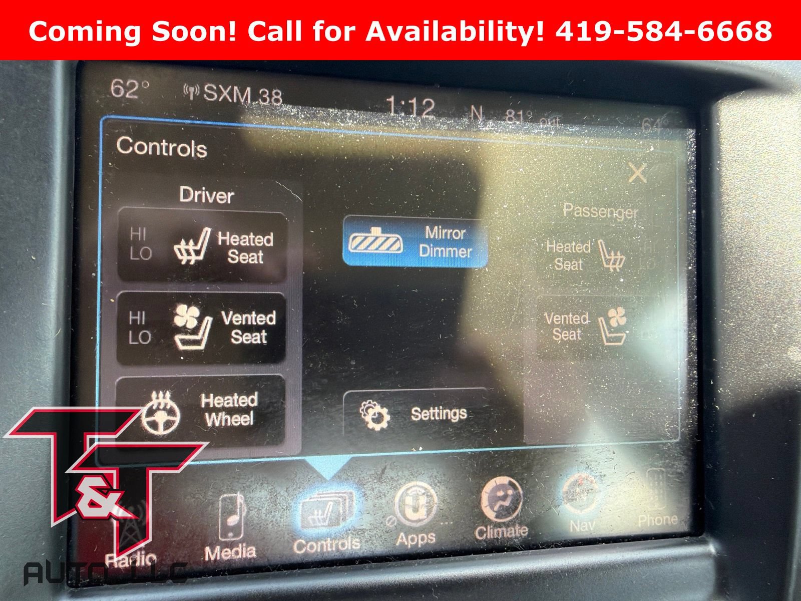 Used 2015 Chrysler 200 C w/ Navigation & Sound Group I FWD image 11