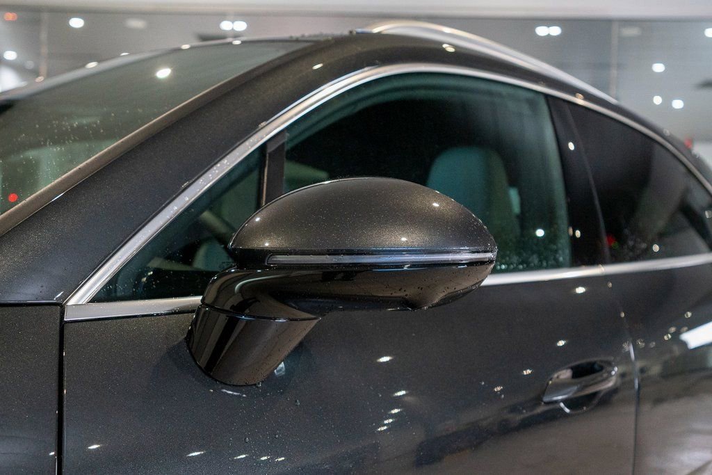 New 2025 Porsche Macan Turbo Electric AWD/4WD image 14
