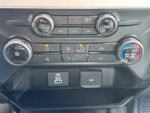 Certified 2025 Ford F250 XL w/ XL Driver Assist Package AWD/4WD image 29