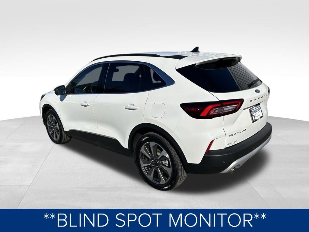 Used 2025 Ford Escape Platinum w/ Premium Technology Package image 11