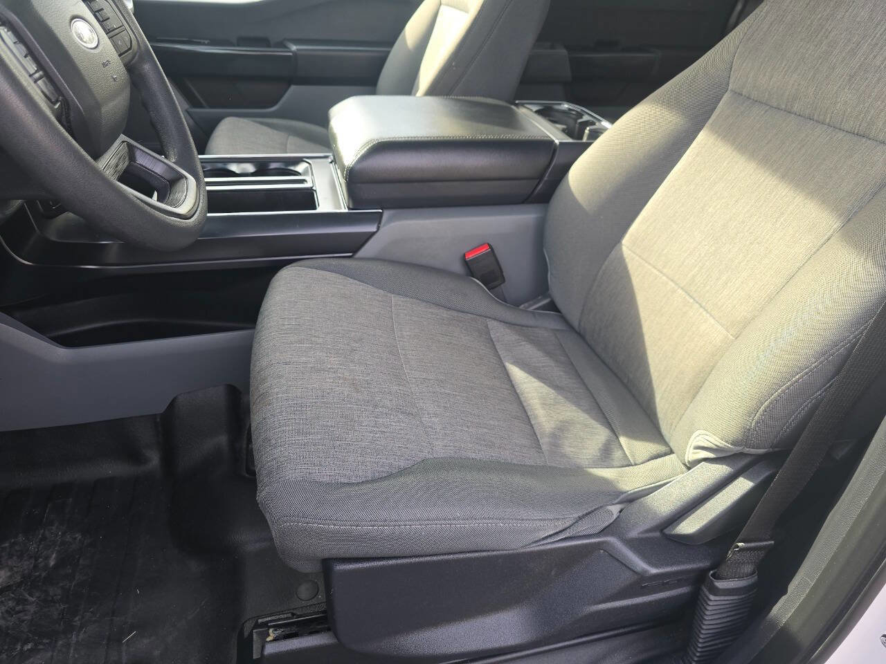 Used 2022 Ford F150 XL w/ Trailer Tow Package image 27