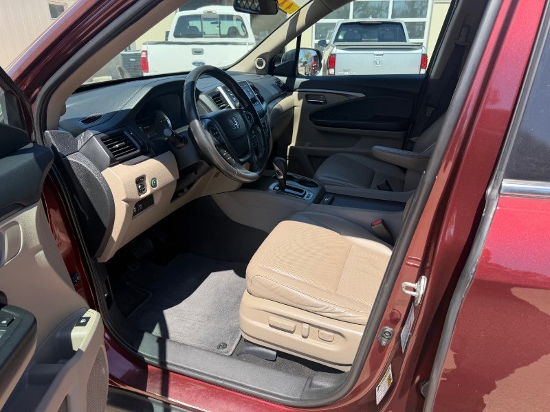 Used 2019 Honda Ridgeline RTL image 10