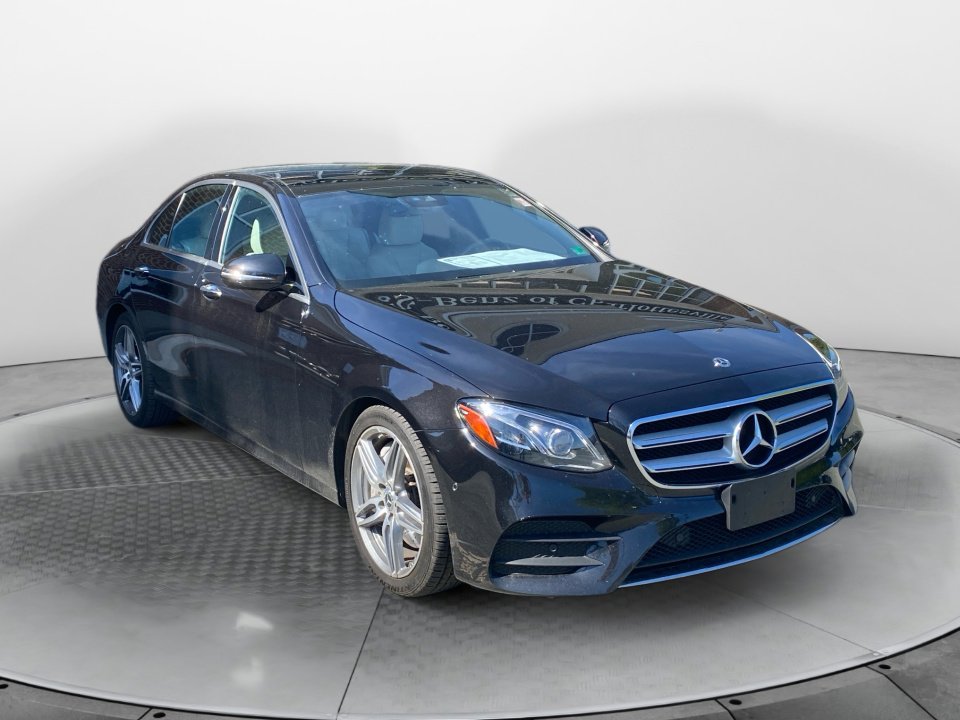 Used 2018 Mercedes-Benz E 300 image 1