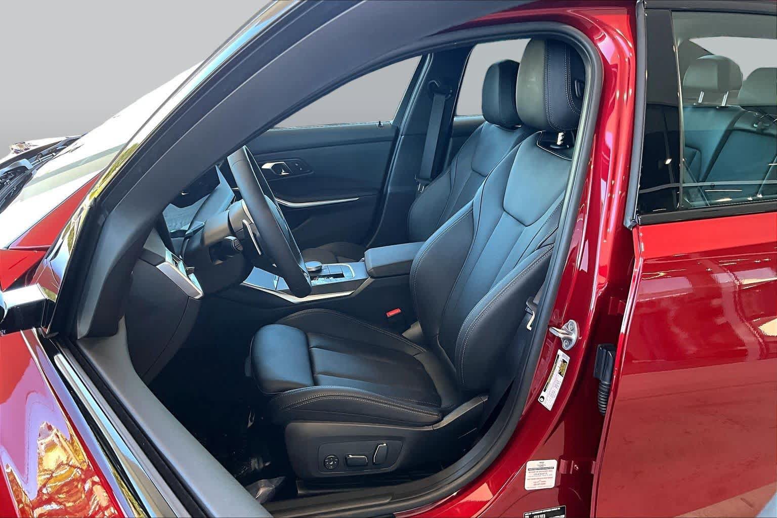 New 2026 BMW 330i Sedan w/ M Sport Package RWD image 9