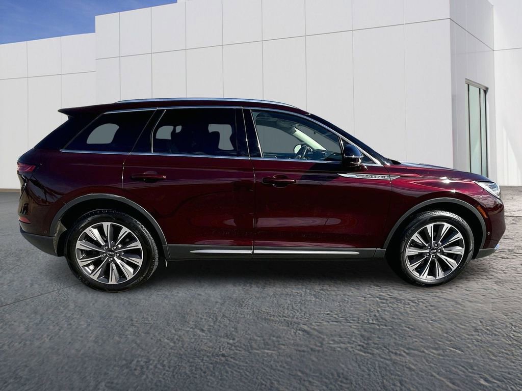 Used 2020 Lincoln Corsair Reserve w/ Equipment Group 201A image 8