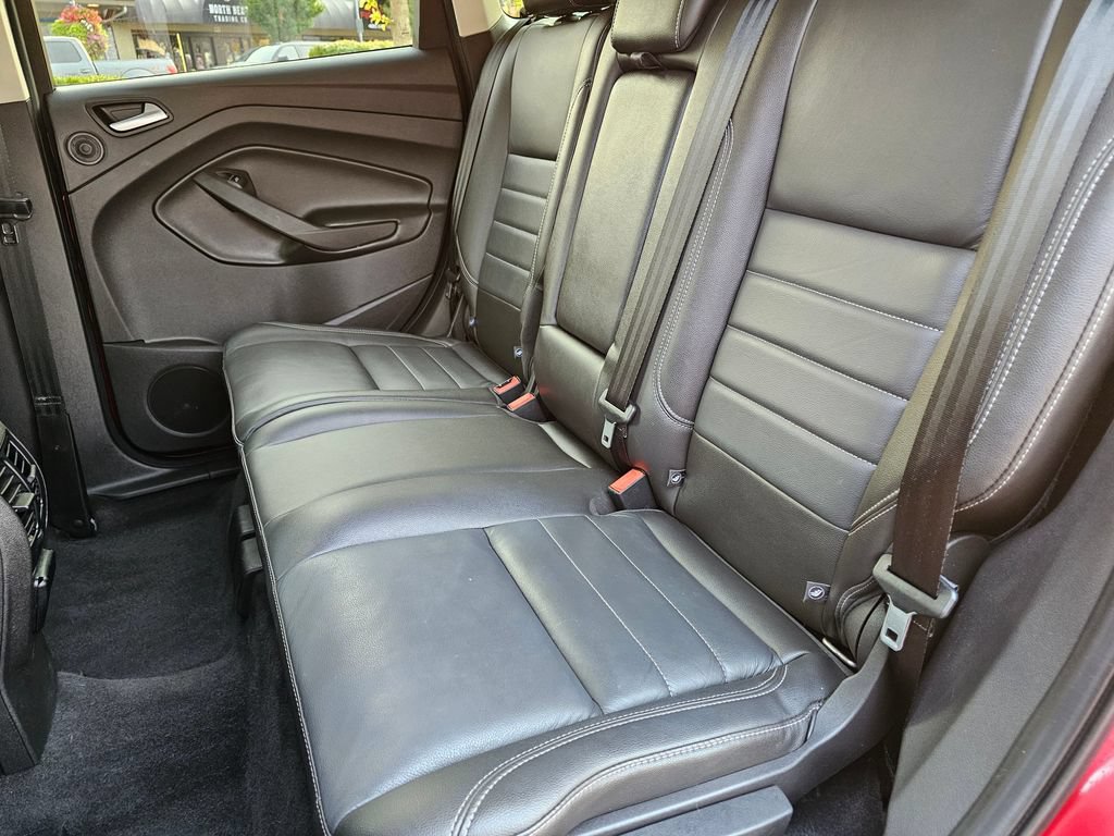 Used 2015 Ford Escape Titanium w/ Equipment Group 301A AWD/4WD image 20