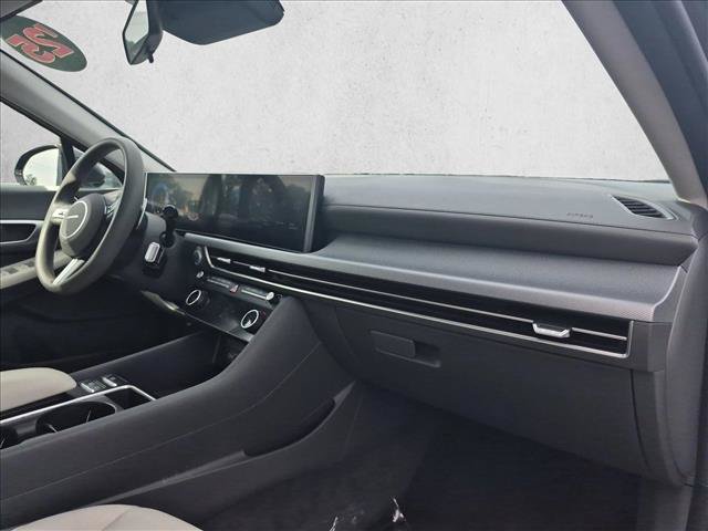 Used 2025 Hyundai Sonata SEL FWD image 22