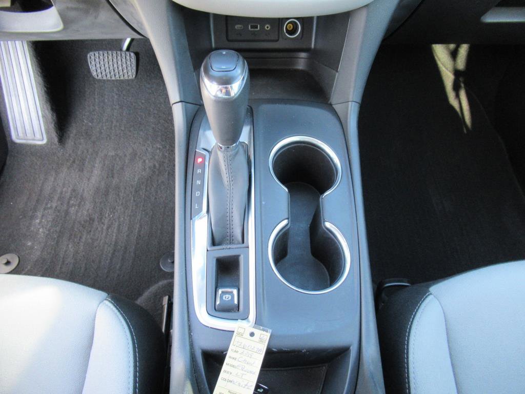 Used 2019 Chevrolet Equinox LT image 20