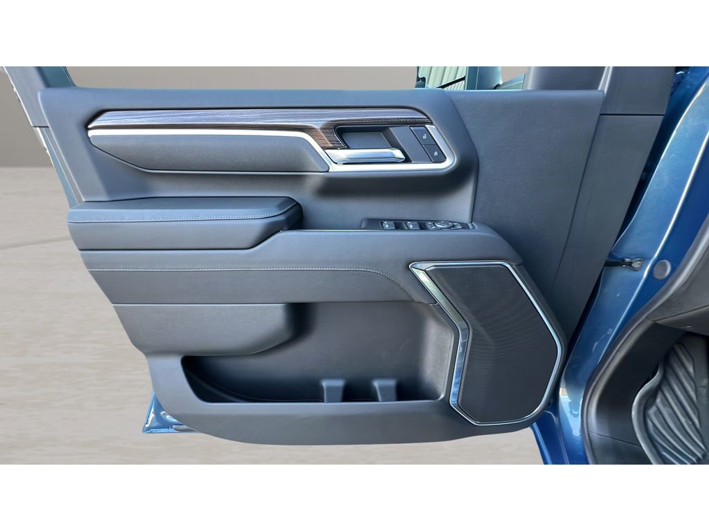Certified 2025 Chevrolet Silverado 3500 LT w/ All Star Edition image 26