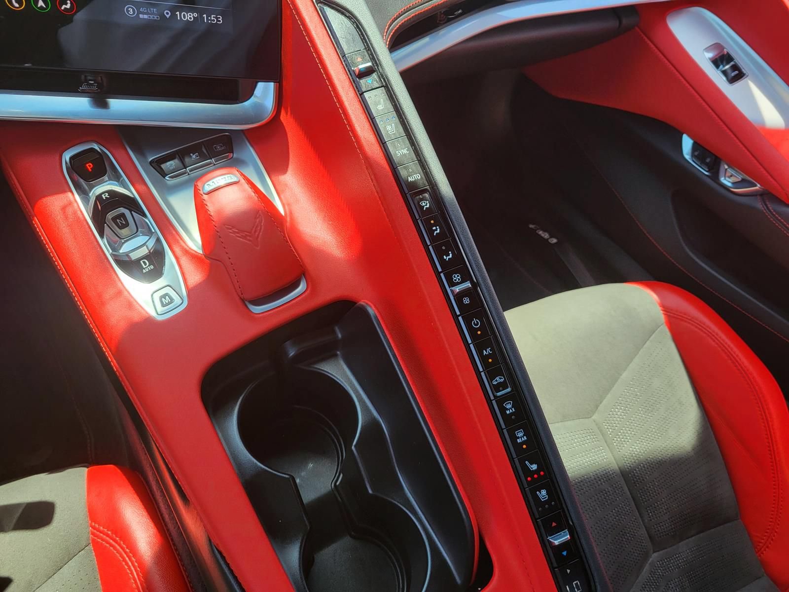 Used 2021 Chevrolet Corvette Stingray Preferred Conv w/ Z51 Performance Package RWD image 25