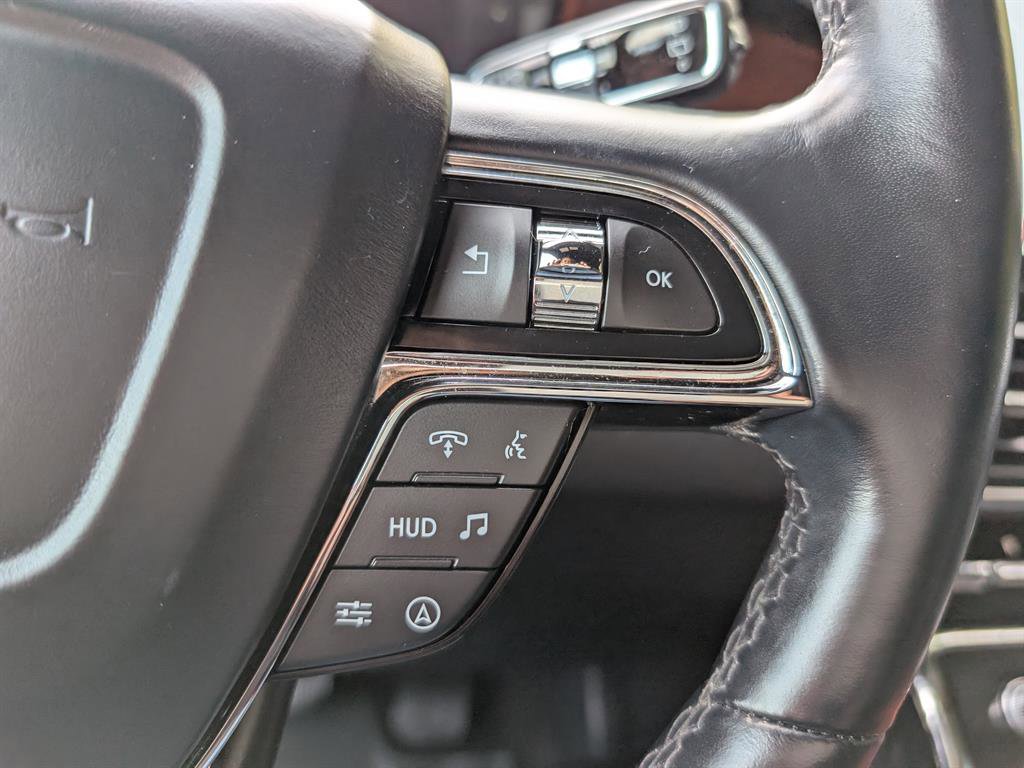 Used 2022 Lincoln Navigator Reserve image 38