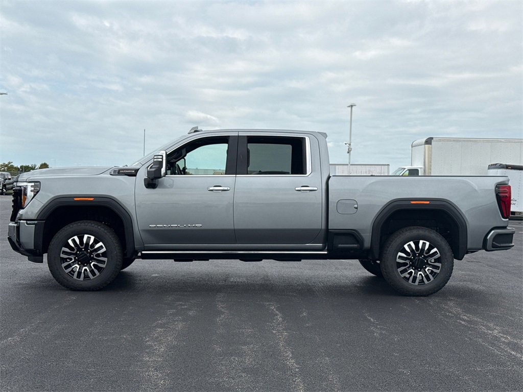 New 2026 GMC Sierra 2500 Denali Ultimate w/ Max Trailering Package image 5