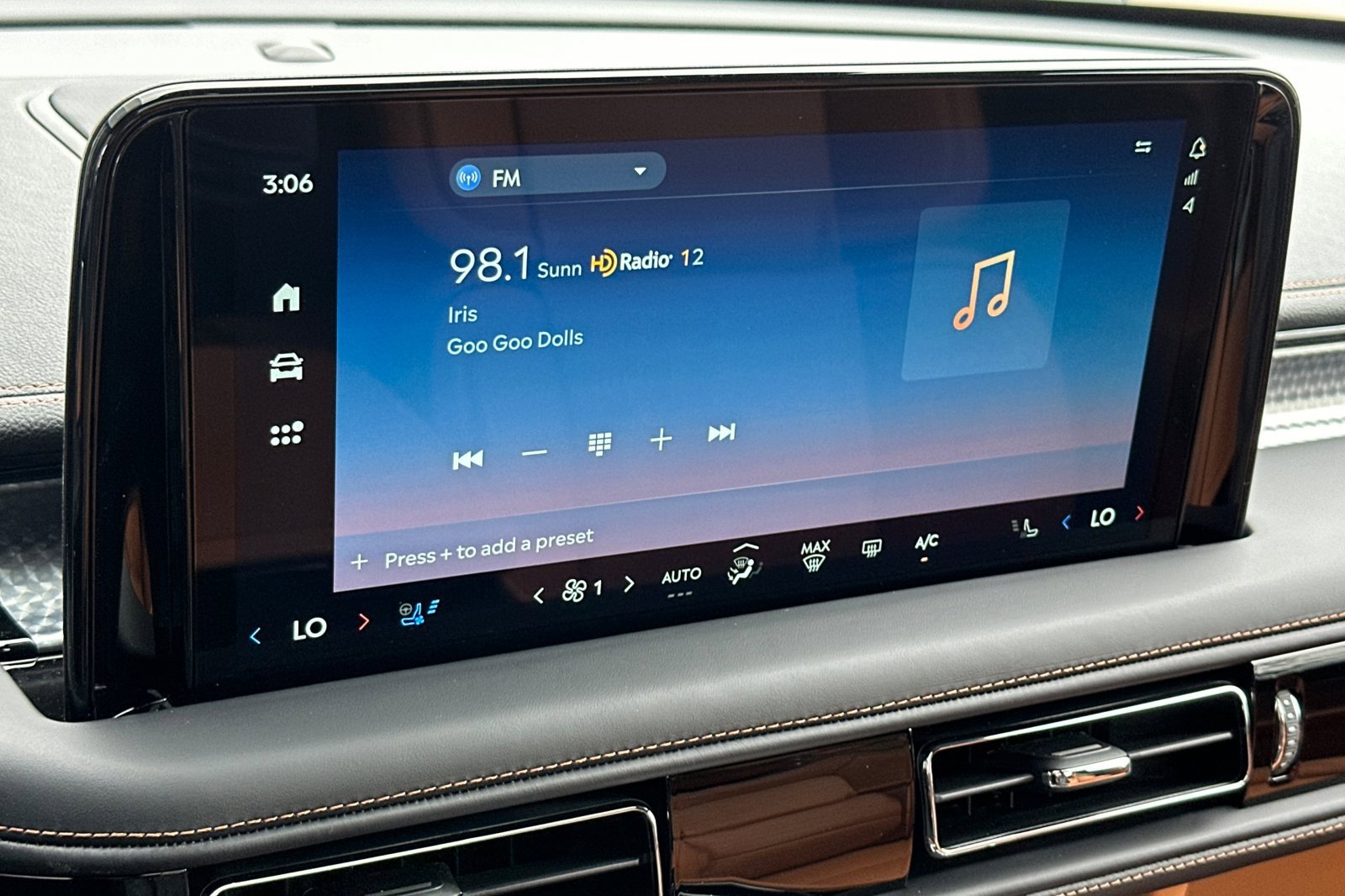 New 2025 Lincoln Aviator Black Label image 17