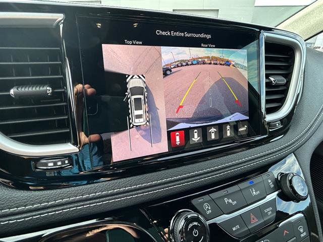 New 2026 Chrysler Pacifica Select image 16