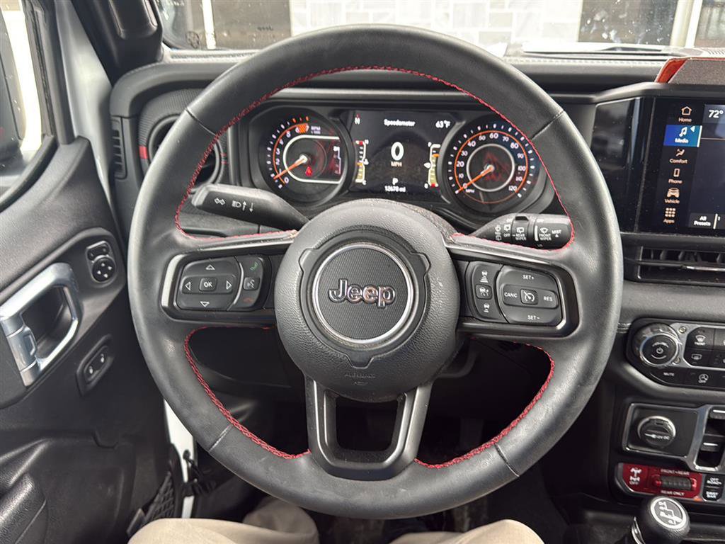Used 2024 Jeep Wrangler Unlimited Rubicon w/ XTREMEE 35" Tire Package AWD/4WD image 9
