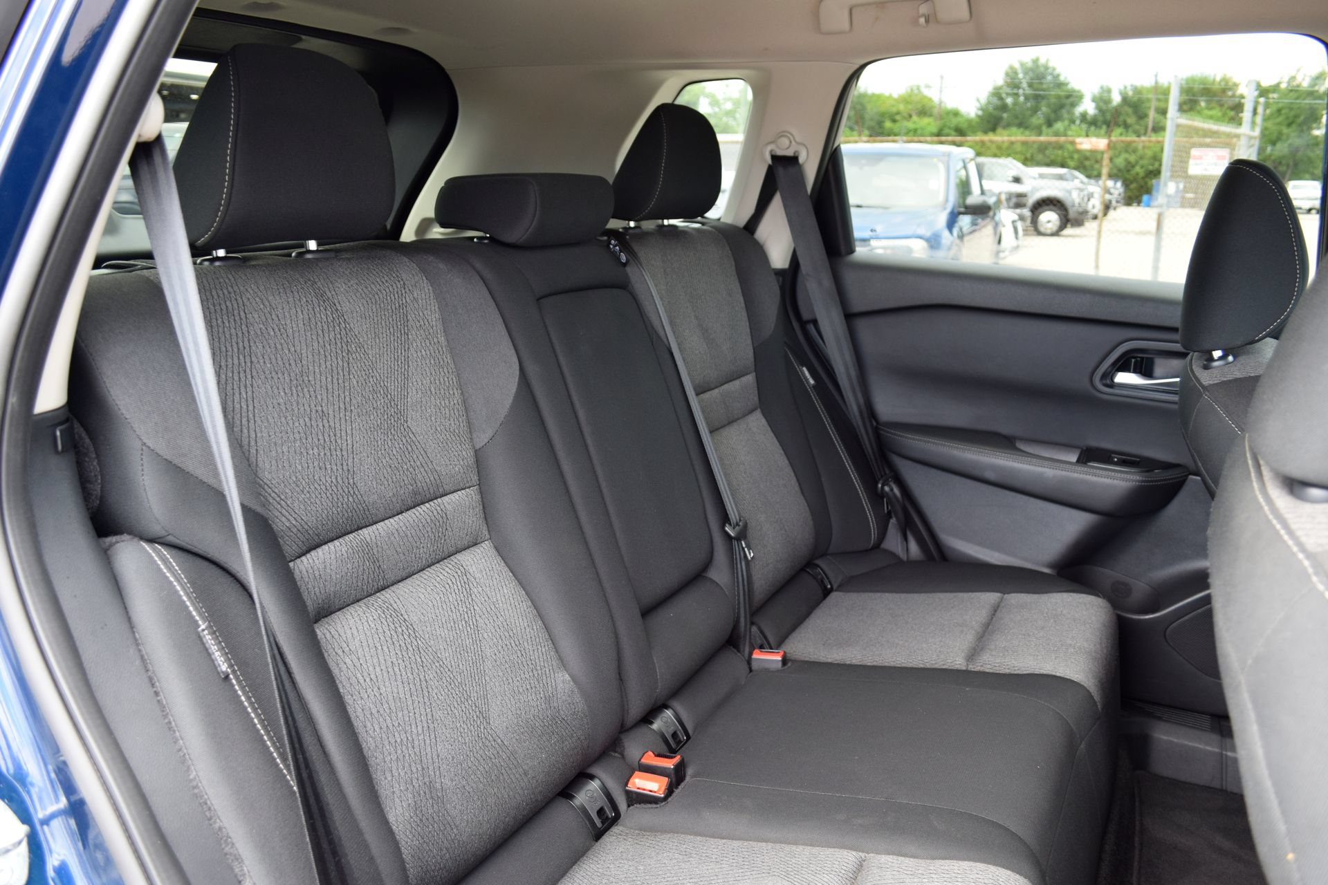 Used 2024 Nissan Rogue SV AWD/4WD image 21