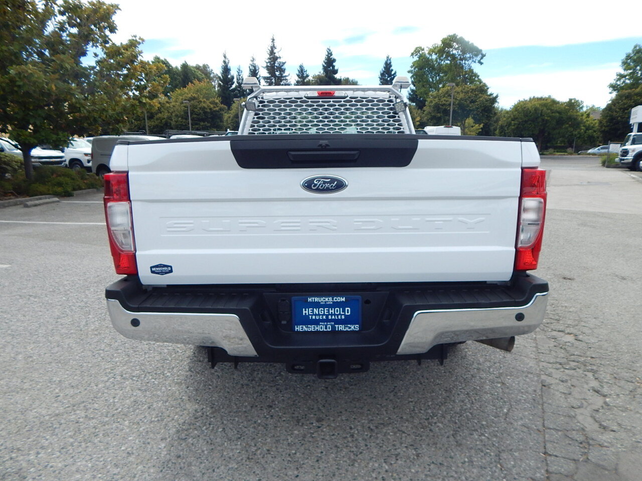 Used 2021 Ford F250 XL w/ Power Equipment Group RWD image 7