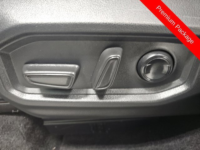 Used 2023 Toyota Tundra Limited AWD/4WD image 17