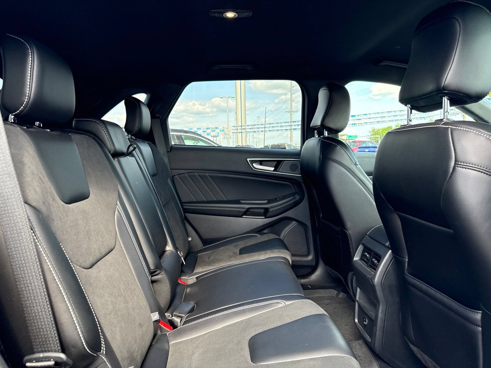 Used 2021 Ford Edge ST AWD/4WD image 8