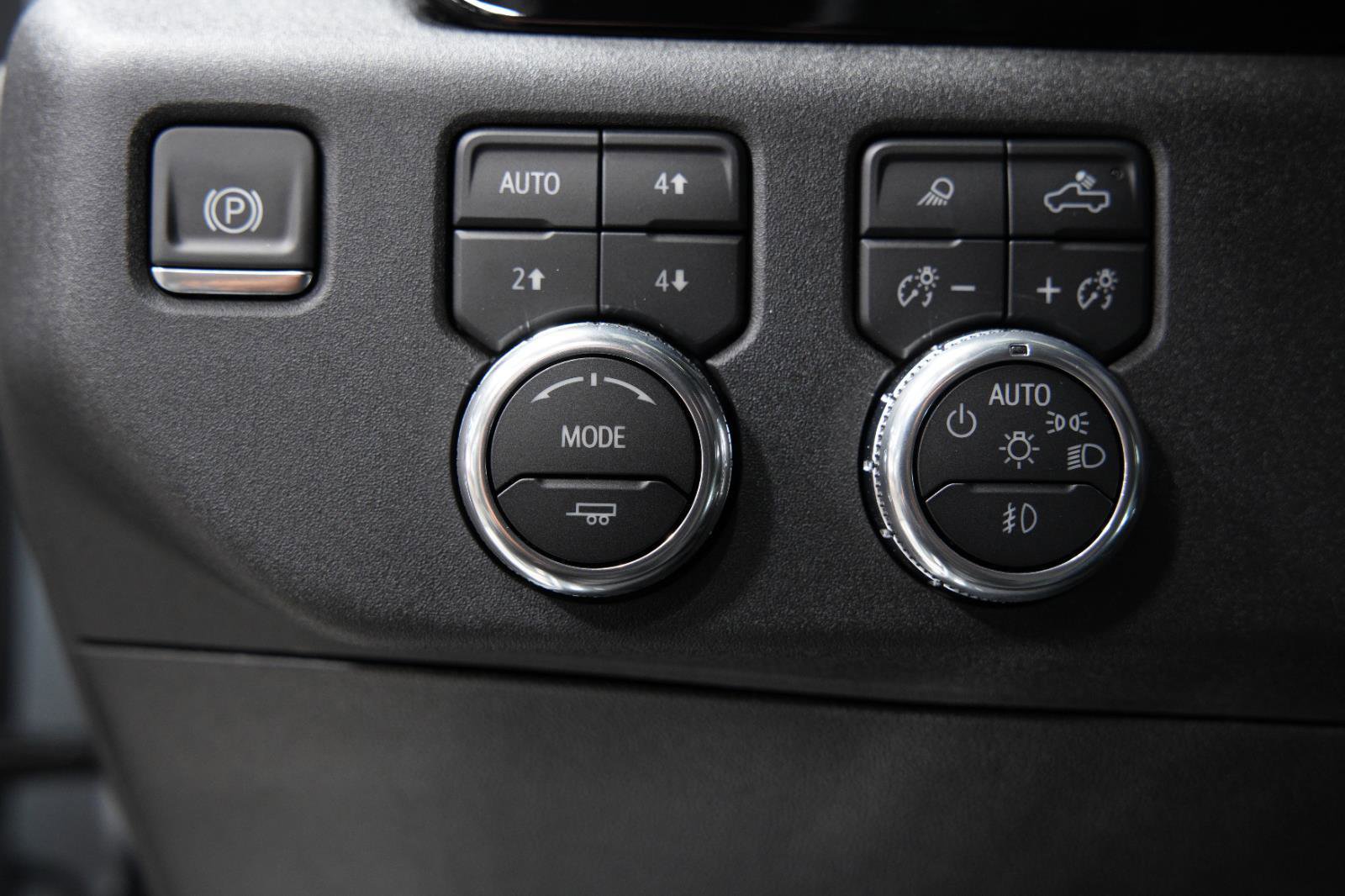 New 2025 GMC Sierra 2500 SLT w/ SLT Premium Package image 28