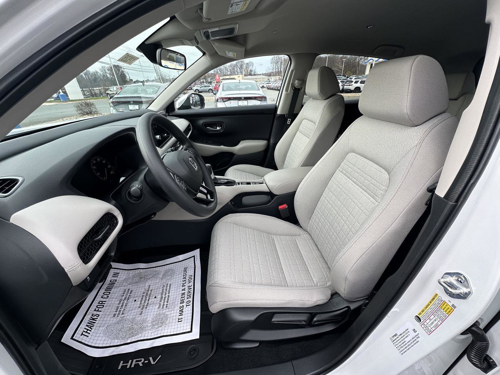 New 2026 Honda HR-V LX image 10