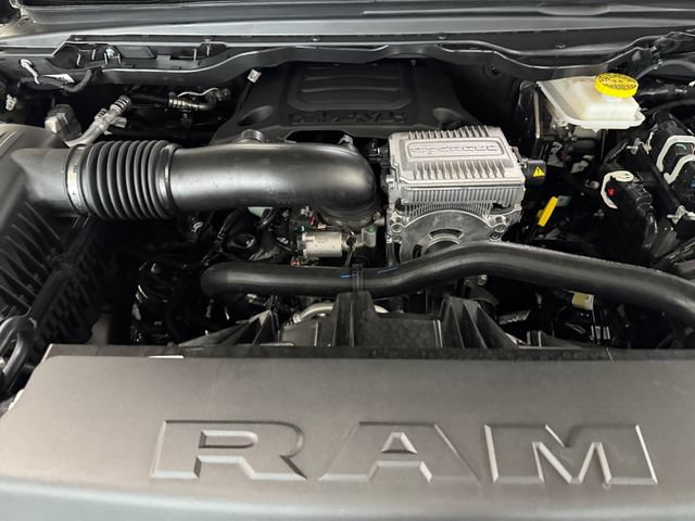 New 2026 RAM 1500 Laramie AWD/4WD image 7