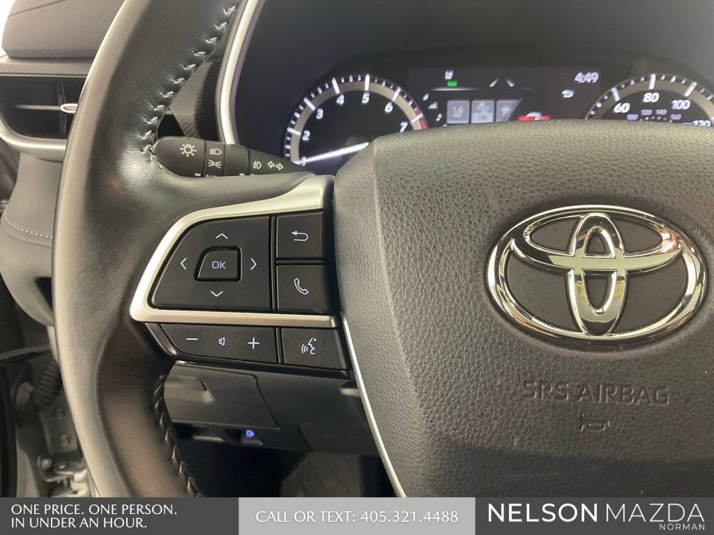 Used 2022 Toyota Highlander XSE FWD image 48
