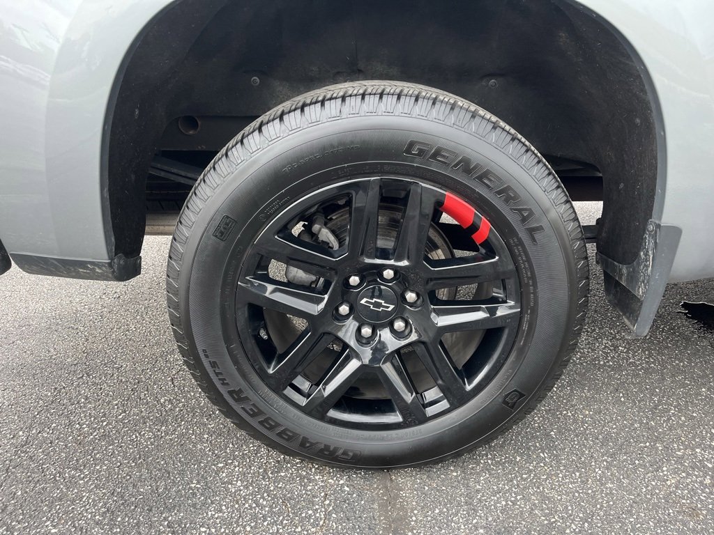 Certified 2024 Chevrolet Silverado 1500 RST w/ Redline Edition image 33