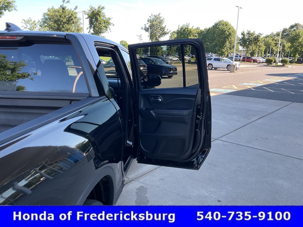 Used 2023 Honda Ridgeline Black Edition image 14
