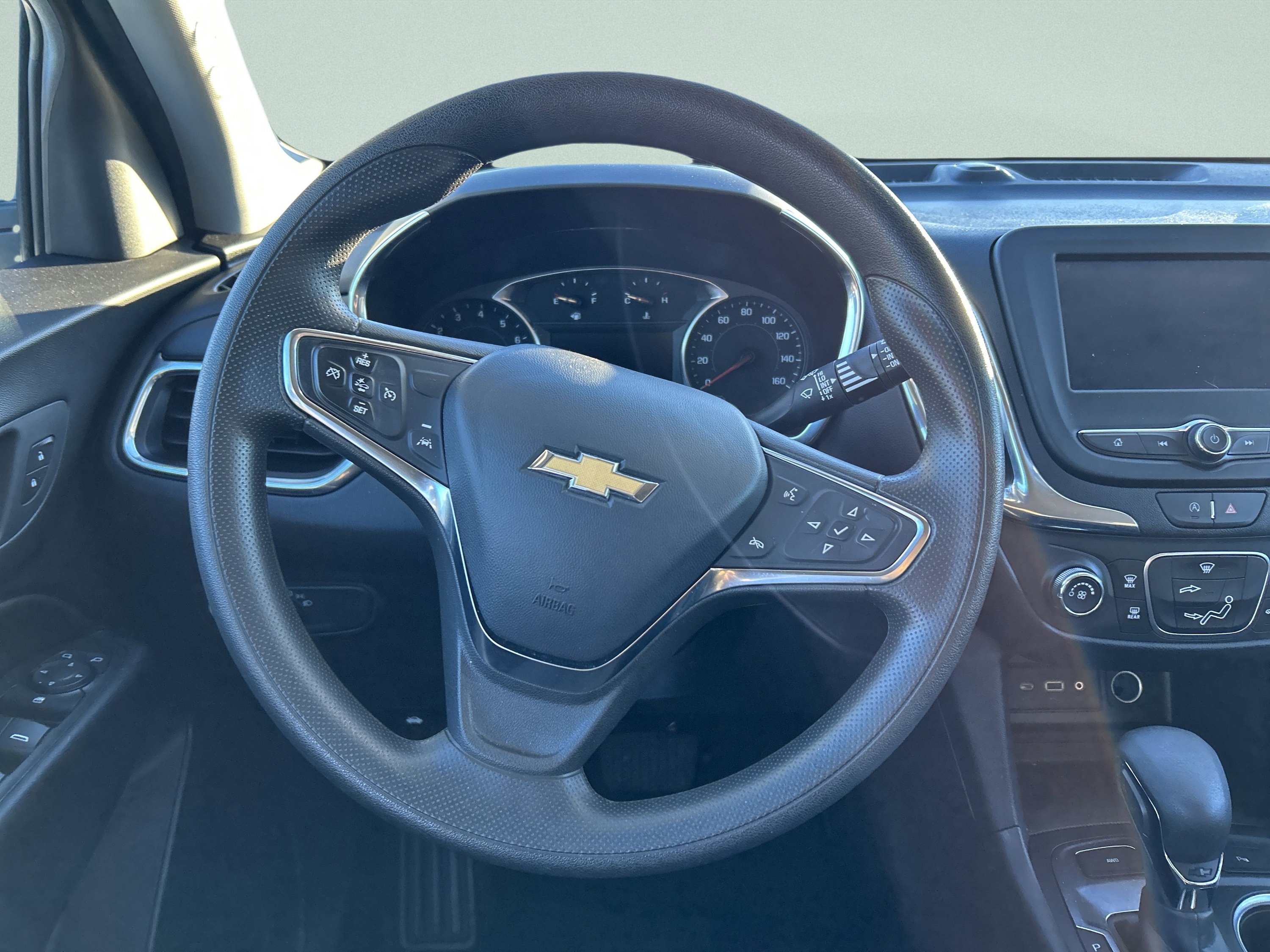 Used 2023 Chevrolet Equinox LT w/ LPO, Floor Liner Package image 38