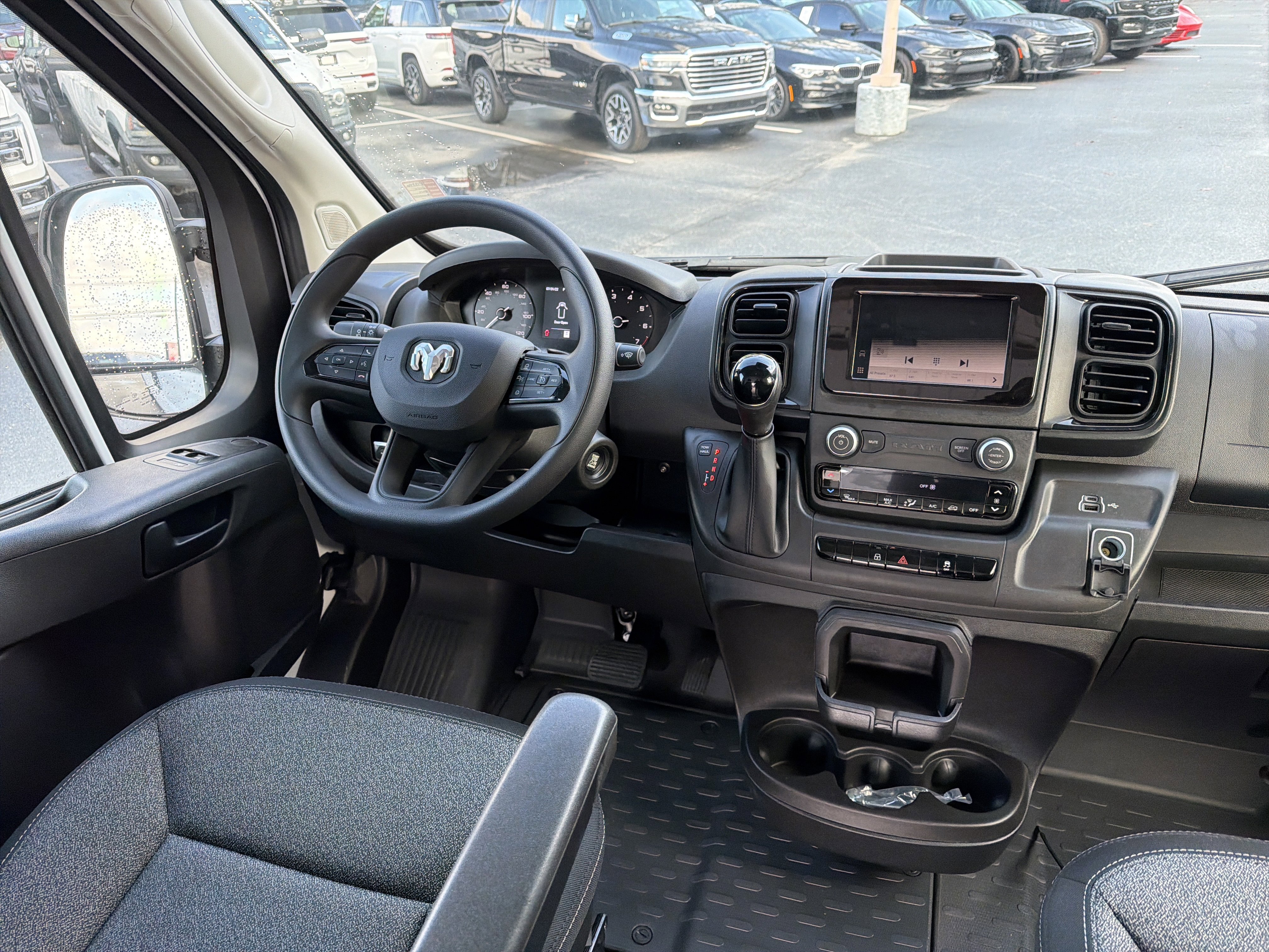 Used 2025 RAM ProMaster 2500 image 21