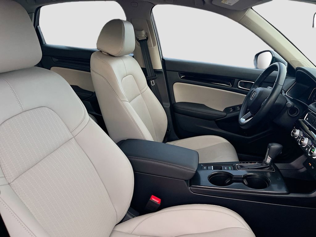 Used 2024 Honda Civic EX-L image 27