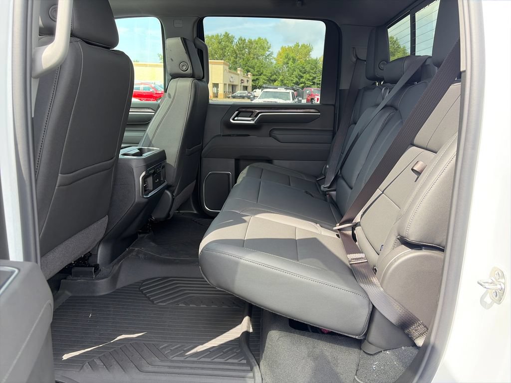 New 2026 Chevrolet Silverado 3500 LTZ w/ LTZ Plus Package AWD/4WD image 28