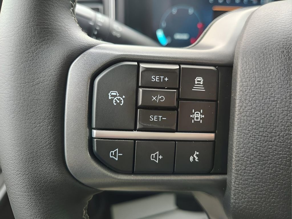 New 2026 Ford F350 Lariat w/ Black Appearance Package image 16