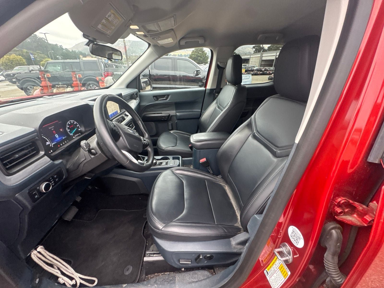 Used 2024 Ford Maverick Lariat w/ Black Appearance Package FWD image 10