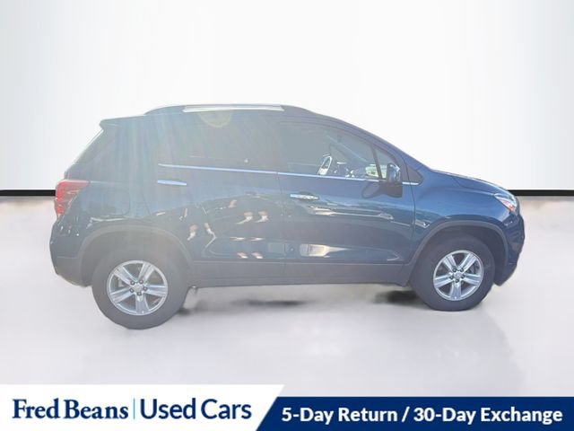 Used 2020 Chevrolet Trax LT w/ LT Convenience Package AWD/4WD image 11