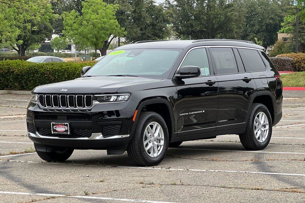 New 2026 Jeep Grand Cherokee L 4WD image 8