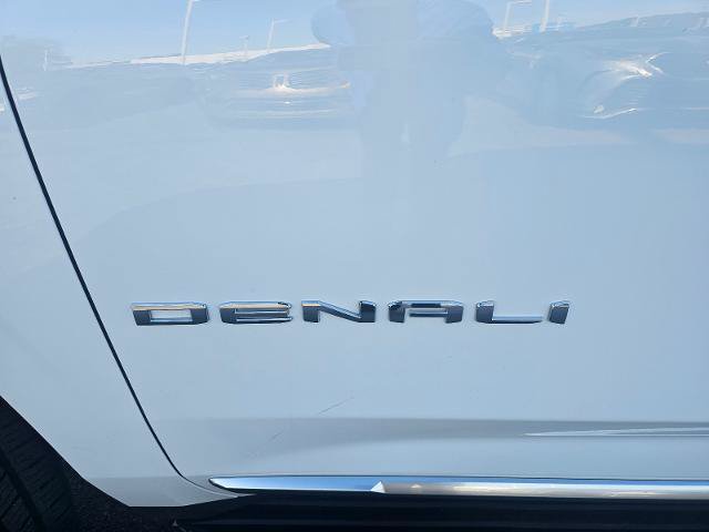 Used 2024 GMC Yukon Denali RWD image 44