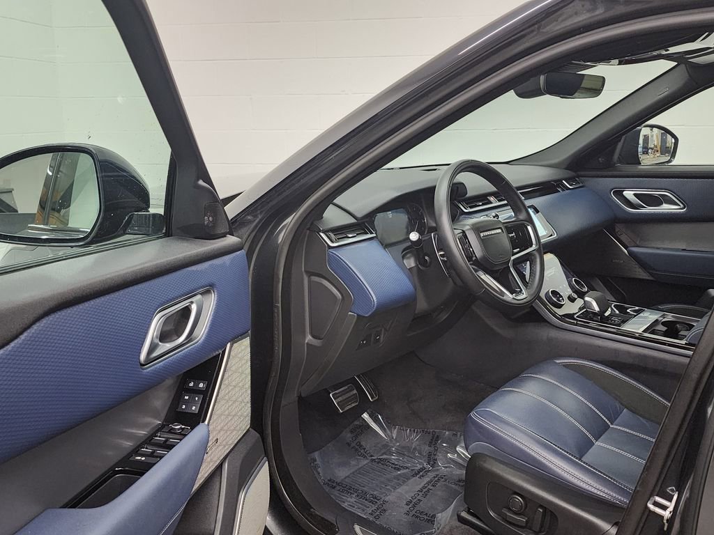 Used 2023 Land Rover Range Rover Velar R-Dynamic S AWD/4WD image 11