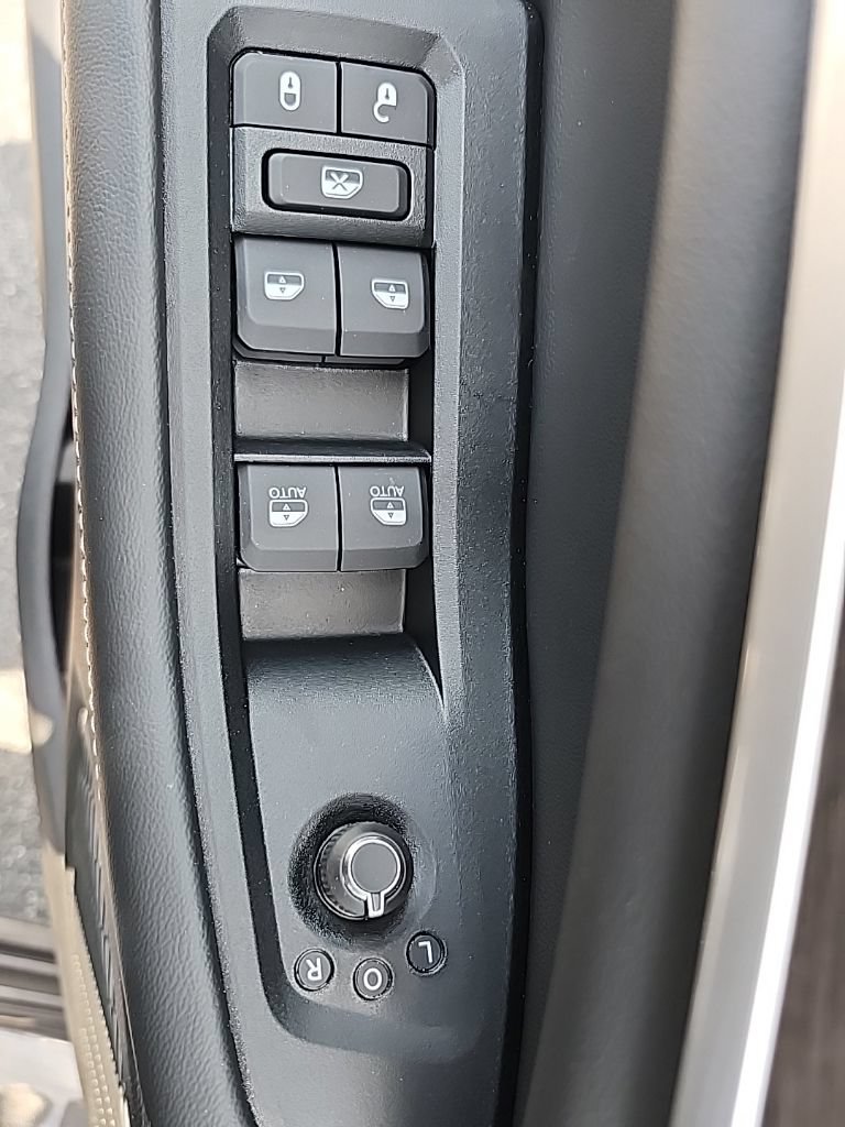 New 2026 Jeep Grand Cherokee L Limited AWD/4WD image 20