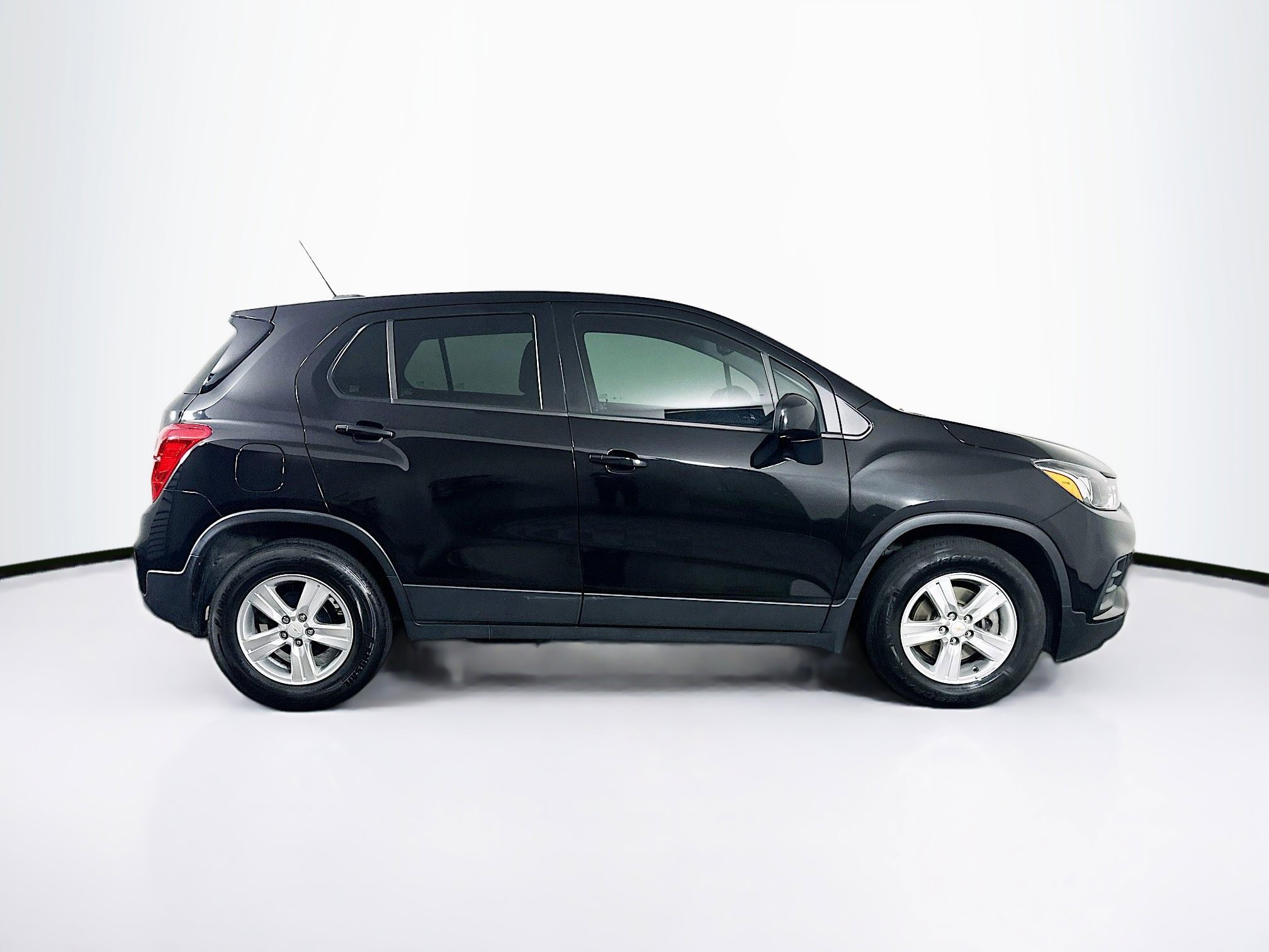 Used 2020 Chevrolet Trax LS image 10