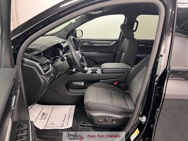 Used 2025 GMC Acadia Elevation FWD image 30