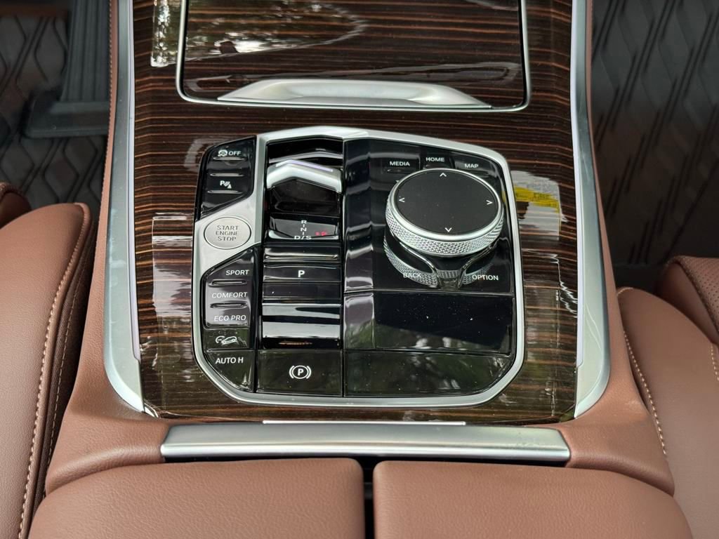 Used 2026 BMW X5 xDrive40i w/ Premium Package image 22