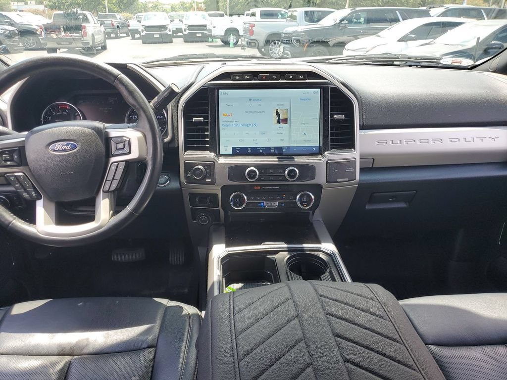 Used 2022 Ford F250 Lariat w/ Black Appearance Package AWD/4WD image 10