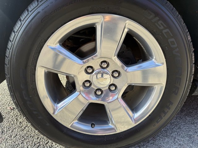 Used 2020 Chevrolet Suburban Premier image 7