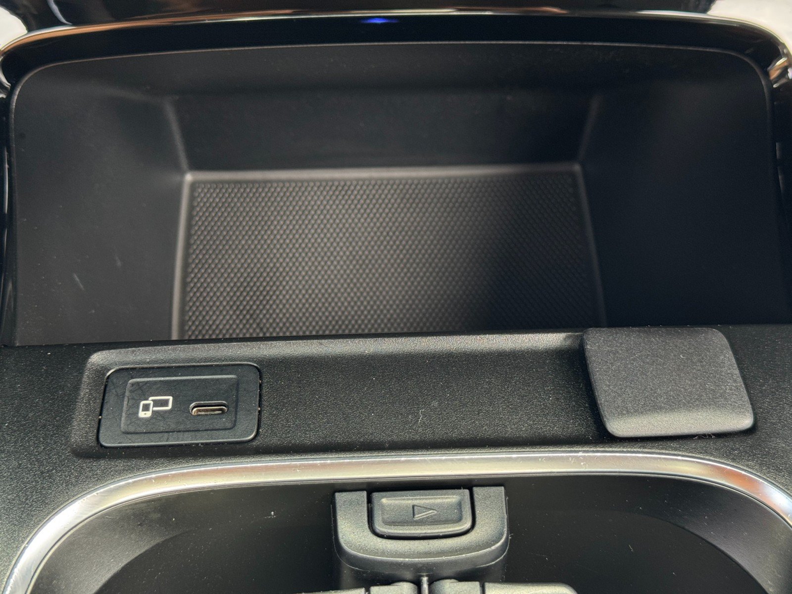 Used 2020 Mercedes-Benz A 220 w/ Premium Package image 30