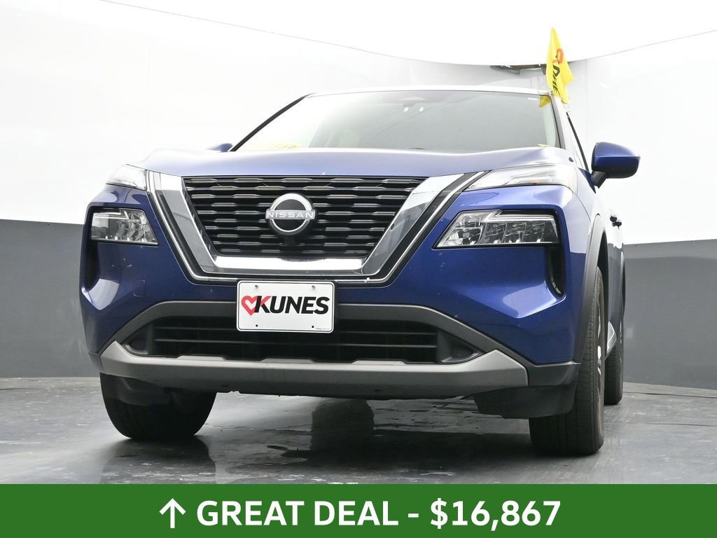 Used 2023 Nissan Rogue SV image 44