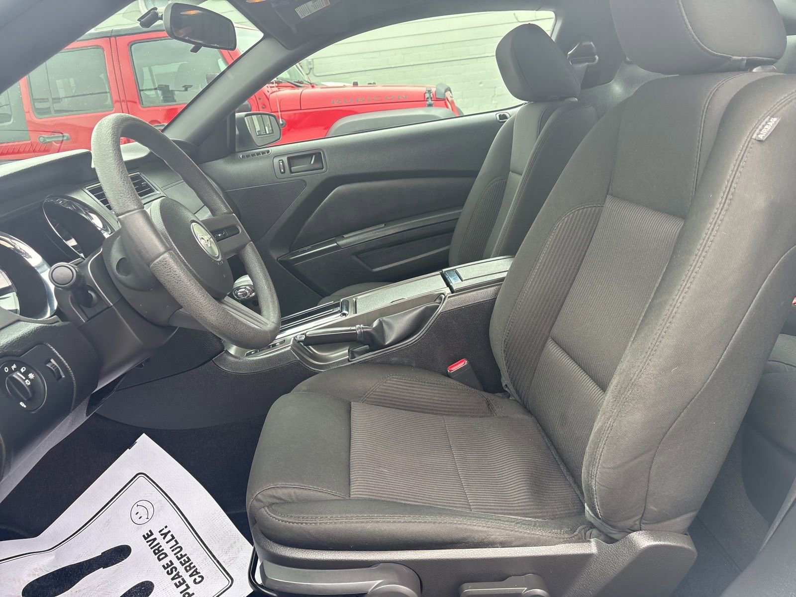 Used 2010 Ford Mustang GT image 11