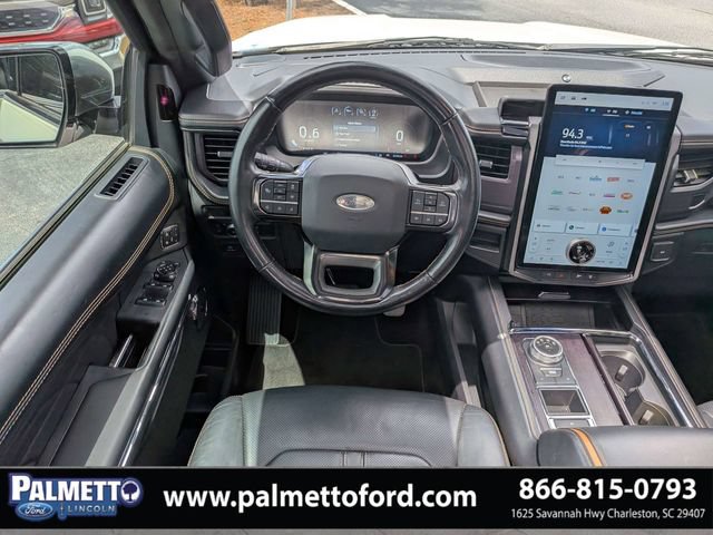Used 2022 Ford Expedition Max Platinum RWD image 16